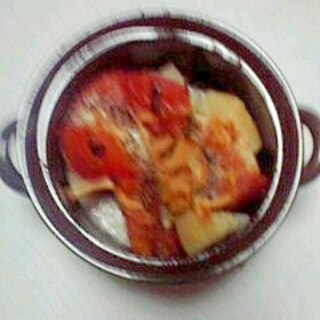 ジャガイモとトマトの辛子マヨネーズ焼き
